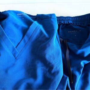 Mandala Women’s Scrub Set